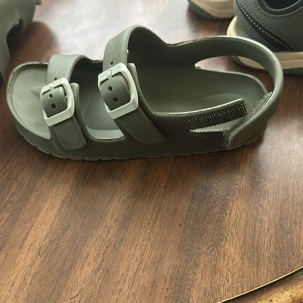 Sandals bundle - Picture 5 of 5